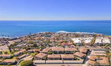 5363 La Jolla Blvd. 49, La Jolla, California 92037, 1 Bedroom Bedrooms, ,1 BathroomBathrooms,Residential,Buy,5363 La Jolla Blvd. 49,240015704SD