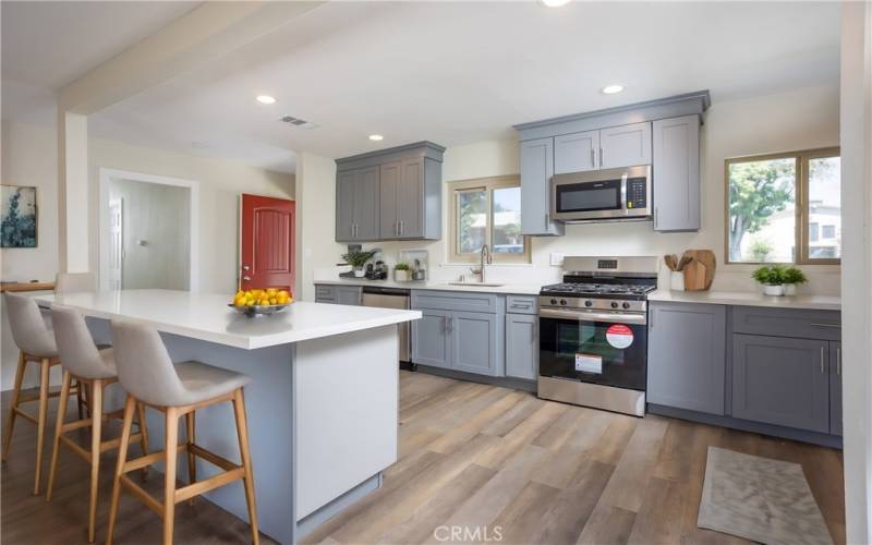 Virtual staging-Kitchen Island