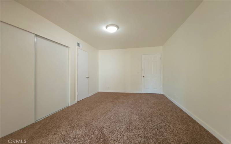 1st floor, 1st bedroom