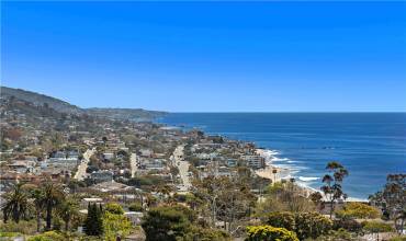 612 Allview Place, Laguna Beach, California 92651, 3 Bedrooms Bedrooms, ,3 BathroomsBathrooms,Residential Lease,Rent,612 Allview Place,LG24139990