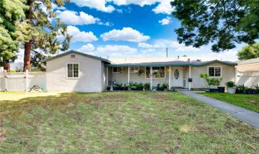 1155 W Louisa Avenue, West Covina, California 91790, 3 Bedrooms Bedrooms, ,2 BathroomsBathrooms,Residential,Buy,1155 W Louisa Avenue,TR24124436