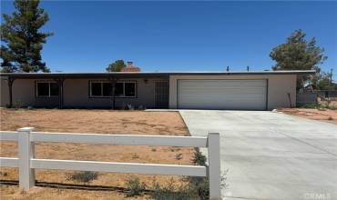 21990 Ramona Avenue, Apple Valley, California 92307, 3 Bedrooms Bedrooms, ,1 BathroomBathrooms,Residential,Buy,21990 Ramona Avenue,TR24134558