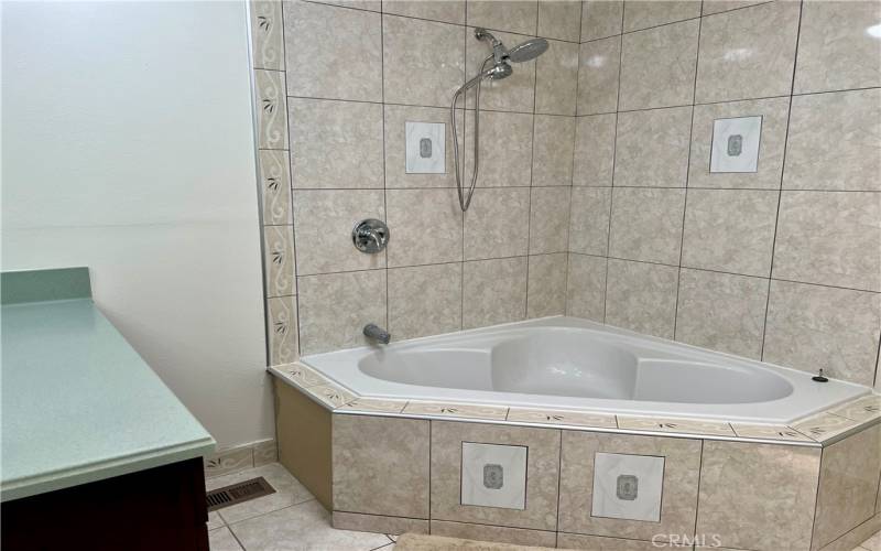 Primary Bathroom withSoaking Tub