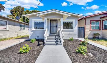 1906 70Th Ave, Oakland, California 94621, 2 Bedrooms Bedrooms, ,1 BathroomBathrooms,Residential,Buy,1906 70Th Ave,41065940