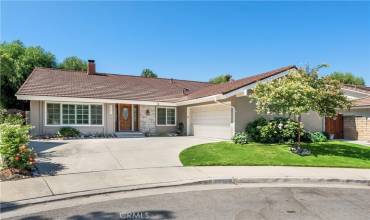 25005 Plaza Larios, Valencia, California 91355, 4 Bedrooms Bedrooms, ,2 BathroomsBathrooms,Residential,Buy,25005 Plaza Larios,SR24141867