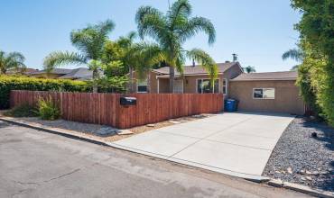 4062 Charles St, La Mesa, California 91941, 3 Bedrooms Bedrooms, ,2 BathroomsBathrooms,Residential,Buy,4062 Charles St,240015899SD