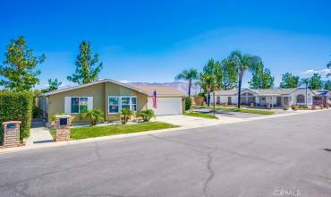 1250 N Kirby Street 186, Hemet, California 92545, 2 Bedrooms Bedrooms, ,2 BathroomsBathrooms,Manufactured In Park,Buy,1250 N Kirby Street 186,DW24141869