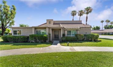 43905 San Ysidro Circle, Palm Desert, California 92260, 2 Bedrooms Bedrooms, ,2 BathroomsBathrooms,Residential,Buy,43905 San Ysidro Circle,RS24135672