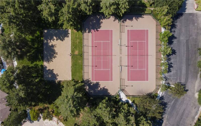 HOA Tennis Courts