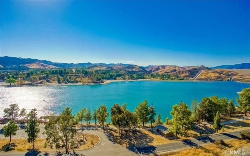 NEARBY LAKE CASTAIC