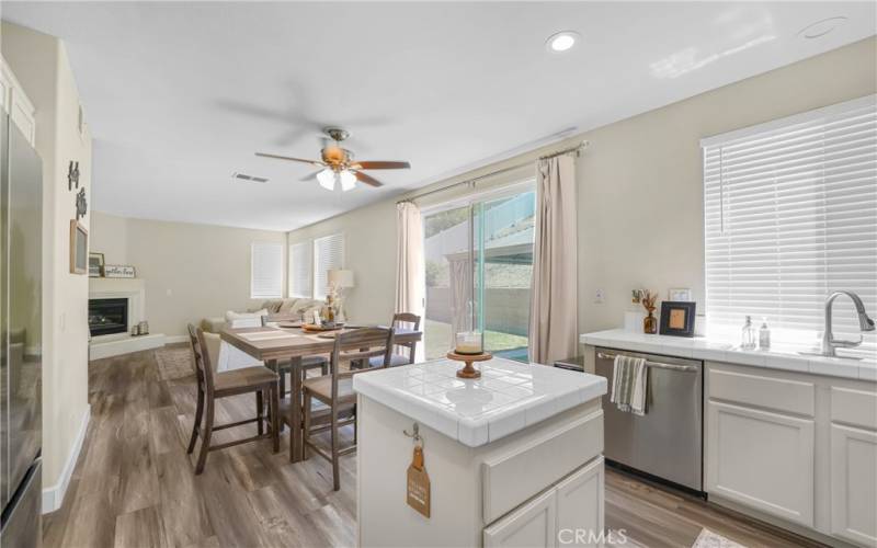 Kitchen Area/Dining