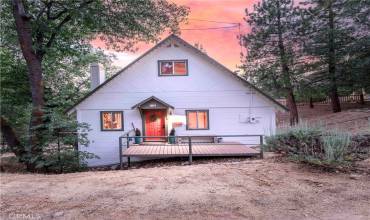 1118 Bruin Trail, Fawnskin, California 92333, 2 Bedrooms Bedrooms, ,2 BathroomsBathrooms,Residential,Buy,1118 Bruin Trail,EV24142008