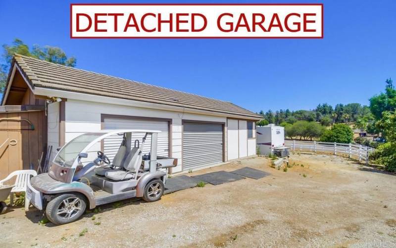 Detached Garage