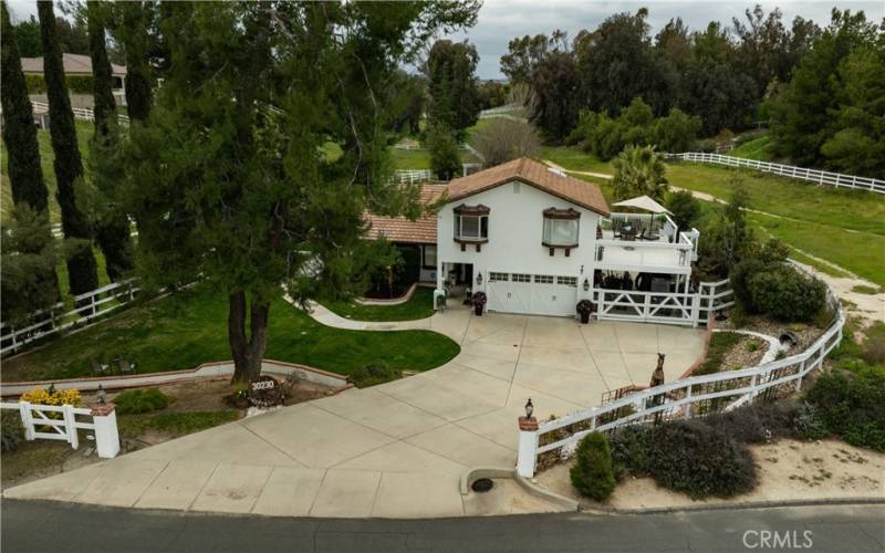 Oversized front yard with ample parking for Rv's and cars