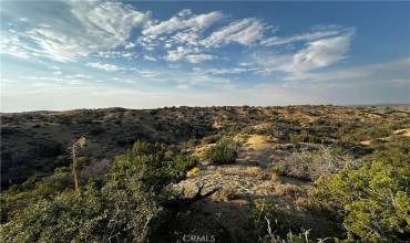 2 Ross Rd, Juniper Hills, California 93543, ,Land,Buy,2 Ross Rd,HD24142733