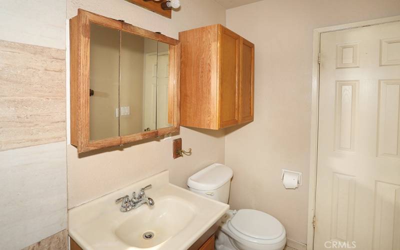 Guest bathroom with Shower and Tub!