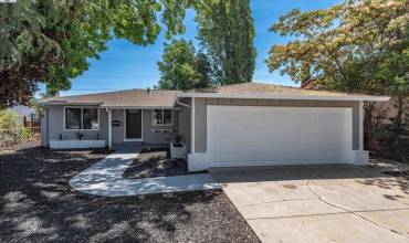 40447 Landon Ave, Fremont, California 94538, 3 Bedrooms Bedrooms, ,2 BathroomsBathrooms,Residential,Buy,40447 Landon Ave,41066197