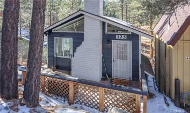 325 Hilltop Lane, Big Bear City, California 92314, 1 Bedroom Bedrooms, ,1 BathroomBathrooms,Residential,Buy,325 Hilltop Lane,SB24140986