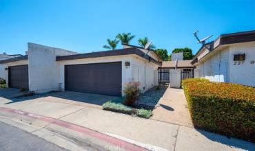 225 Marquis Place, Santa Maria, California 93454, 3 Bedrooms Bedrooms, ,2 BathroomsBathrooms,Residential,Buy,225 Marquis Place,PI24140178