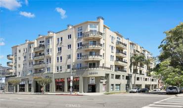 12222 Wilshire Boulevard 403