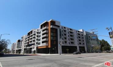 687 S Hobart Boulevard 537, Los Angeles, California 90005, 1 Bedroom Bedrooms, ,1 BathroomBathrooms,Residential Lease,Rent,687 S Hobart Boulevard 537,24414599