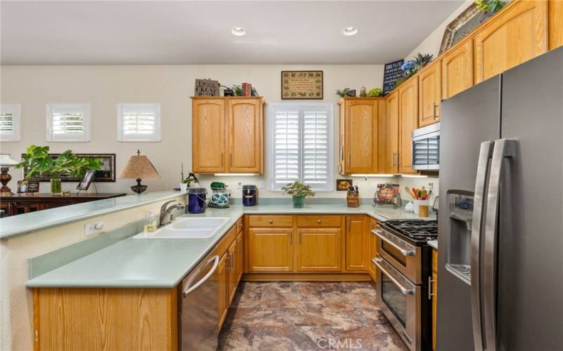 Kitchen * Stainless Steel Appliances