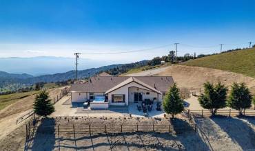 21800 Cottonwood Court, Tehachapi, California 93561, 3 Bedrooms Bedrooms, ,2 BathroomsBathrooms,Residential,Buy,21800 Cottonwood Court,NDP2406166