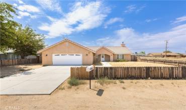 9120 Redwood Blvd, California City, California 93505, 3 Bedrooms Bedrooms, ,2 BathroomsBathrooms,Residential,Buy,9120 Redwood Blvd,SR24131833