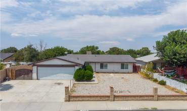 3641 Balmont Street, Lancaster, California 93536, 3 Bedrooms Bedrooms, ,1 BathroomBathrooms,Residential,Buy,3641 Balmont Street,SR24142161