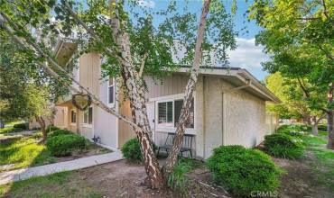 15199 Campus Park Drive D, Moorpark, California 93021, 3 Bedrooms Bedrooms, ,2 BathroomsBathrooms,Residential,Buy,15199 Campus Park Drive D,BB24139992