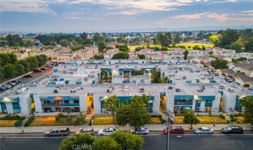 8801 Willis Avenue 44, Panorama City, California 91402, 2 Bedrooms Bedrooms, ,1 BathroomBathrooms,Residential,Buy,8801 Willis Avenue 44,CV24137412