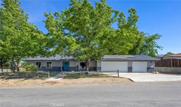 19700 Piedra Drive, Tehachapi, California 93561, 3 Bedrooms Bedrooms, ,2 BathroomsBathrooms,Residential,Buy,19700 Piedra Drive,OC24144048