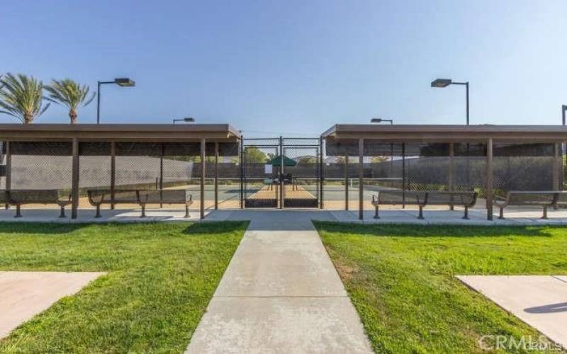 Exterior of Solera Diamond Valley Clubhouse.