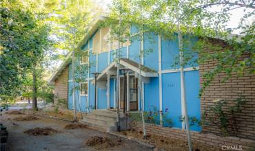 229 Oriole Drive, Big Bear Lake, California 92315, 4 Bedrooms Bedrooms, ,3 BathroomsBathrooms,Residential,Buy,229 Oriole Drive,EV24144511