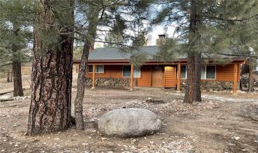 Beautiful single level home with many upgrades......



Beautiful single level cabin, 14,592 sqft lot......