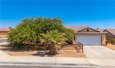 71604 Sunnyvale Court, 29 Palms, California 92277, 5 Bedrooms Bedrooms, ,2 BathroomsBathrooms,Residential,Buy,71604 Sunnyvale Court,JT24144585