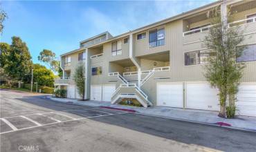205 Columbia Street, Newport Beach, California 92663, 3 Bedrooms Bedrooms, ,2 BathroomsBathrooms,Residential Lease,Rent,205 Columbia Street,OC24143866