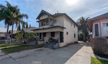 634 E 37th Street, Los Angeles, California 90011, 4 Bedrooms Bedrooms, ,2 BathroomsBathrooms,Residential Income,Buy,634 E 37th Street,EV24099954