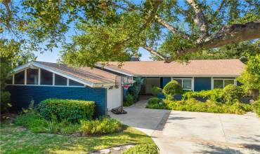 23007 Wrencrest Drive, Calabasas, California 91302, 4 Bedrooms Bedrooms, ,3 BathroomsBathrooms,Residential,Buy,23007 Wrencrest Drive,SR24144714