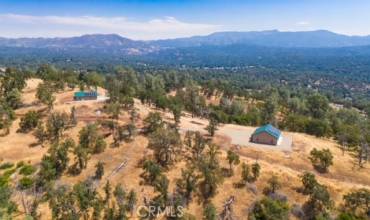 4125 Heavenly Crest Road, Mariposa, California 95338, 3 Bedrooms Bedrooms, ,3 BathroomsBathrooms,Residential,Buy,4125 Heavenly Crest Road,MP24144767