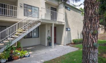 17722 Sergio Circle 102, Huntington Beach, California 92647, 2 Bedrooms Bedrooms, ,2 BathroomsBathrooms,Residential,Buy,17722 Sergio Circle 102,PW24144935