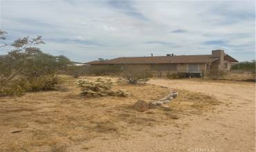 275 Artesia Avenue, Yucca Valley, California 92284, 2 Bedrooms Bedrooms, ,1 BathroomBathrooms,Residential,Buy,275 Artesia Avenue,JT24144989