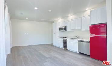 5628 Beck Avenue, Los Angeles, California 91601, 1 Bedroom Bedrooms, ,1 BathroomBathrooms,Residential Lease,Rent,5628 Beck Avenue,24415491