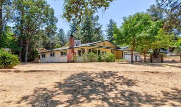 40957 Elliott Drive, Oakhurst, California 93644, 3 Bedrooms Bedrooms, ,2 BathroomsBathrooms,Residential,Buy,40957 Elliott Drive,FR24135827