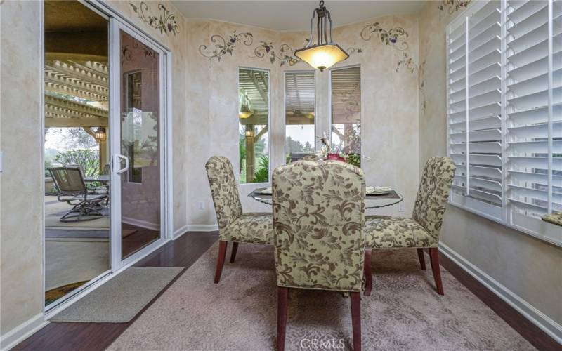 Breakfast nook with golf course views