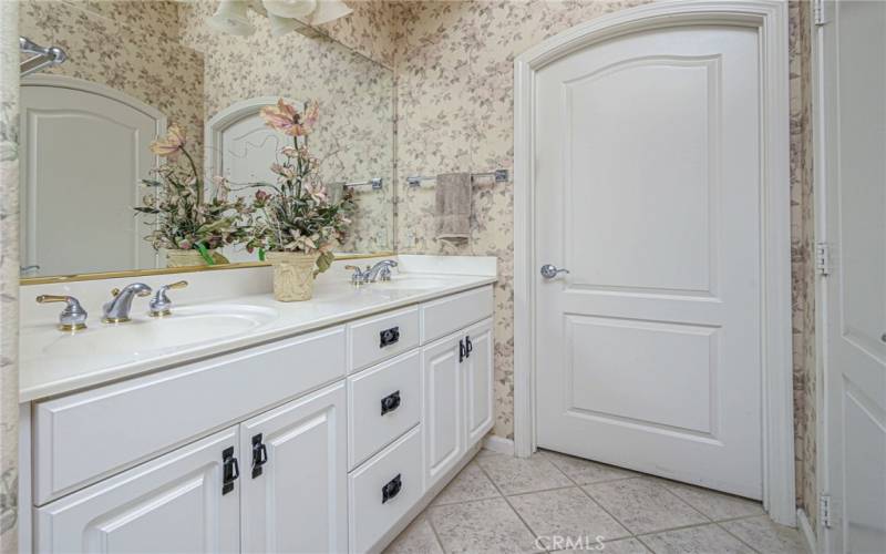 Primary Bathroom double vanity