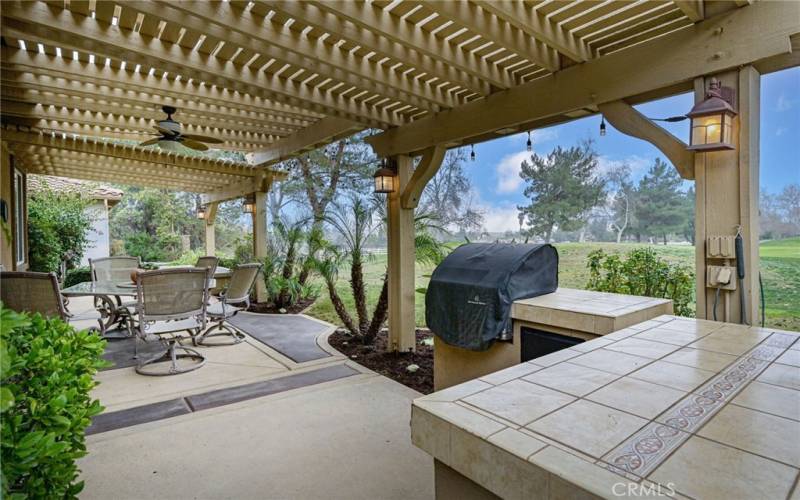 Huge patio with firepit and surround seating