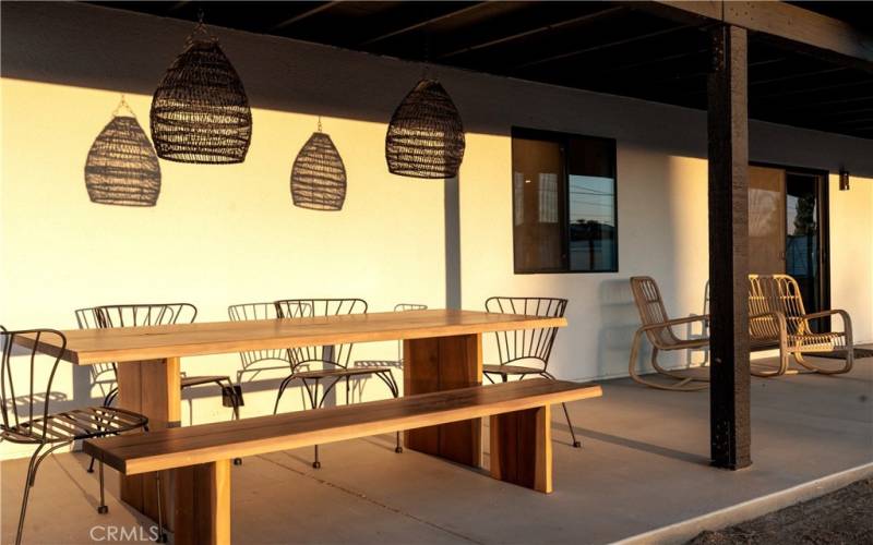 Outdoor dining area seats 8