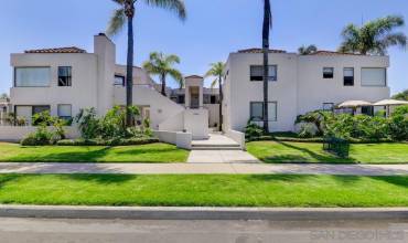 3984 Lamont St 6, San Diego, California 92109, 2 Bedrooms Bedrooms, ,1 BathroomBathrooms,Residential,Buy,3984 Lamont St 6,240016337SD