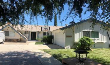 7936 Loma Verde Avenue, Canoga Park, California 91304, 6 Bedrooms Bedrooms, ,4 BathroomsBathrooms,Residential,Buy,7936 Loma Verde Avenue,SR24145524